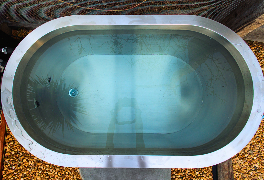 overhead shot of the eildon ice bath with cold water by peak sauna and ice in melbourne